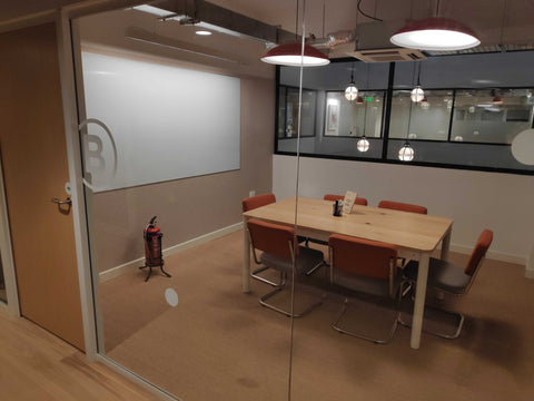 WeWork, Embassy Quest (6 Seater Meeting Room)